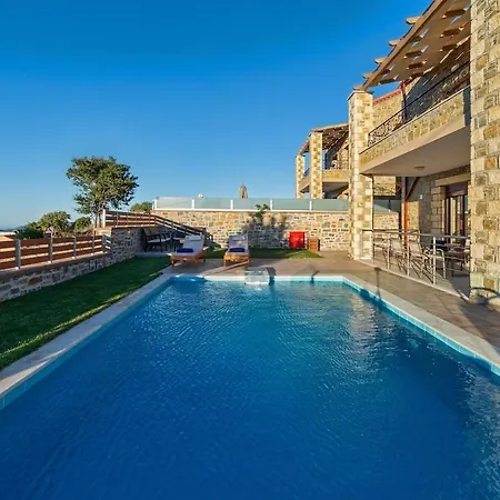 Asfendamos Villa *